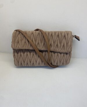 Καπιτονέ σουέτ τσάντα ώμου