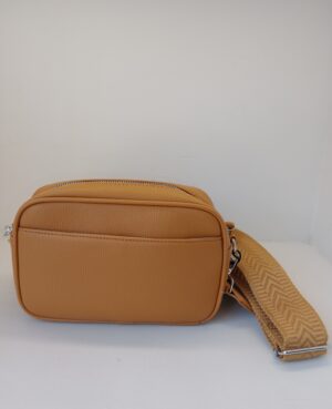 Τσαντάκι χιαστί με υφαντό ιμάντα